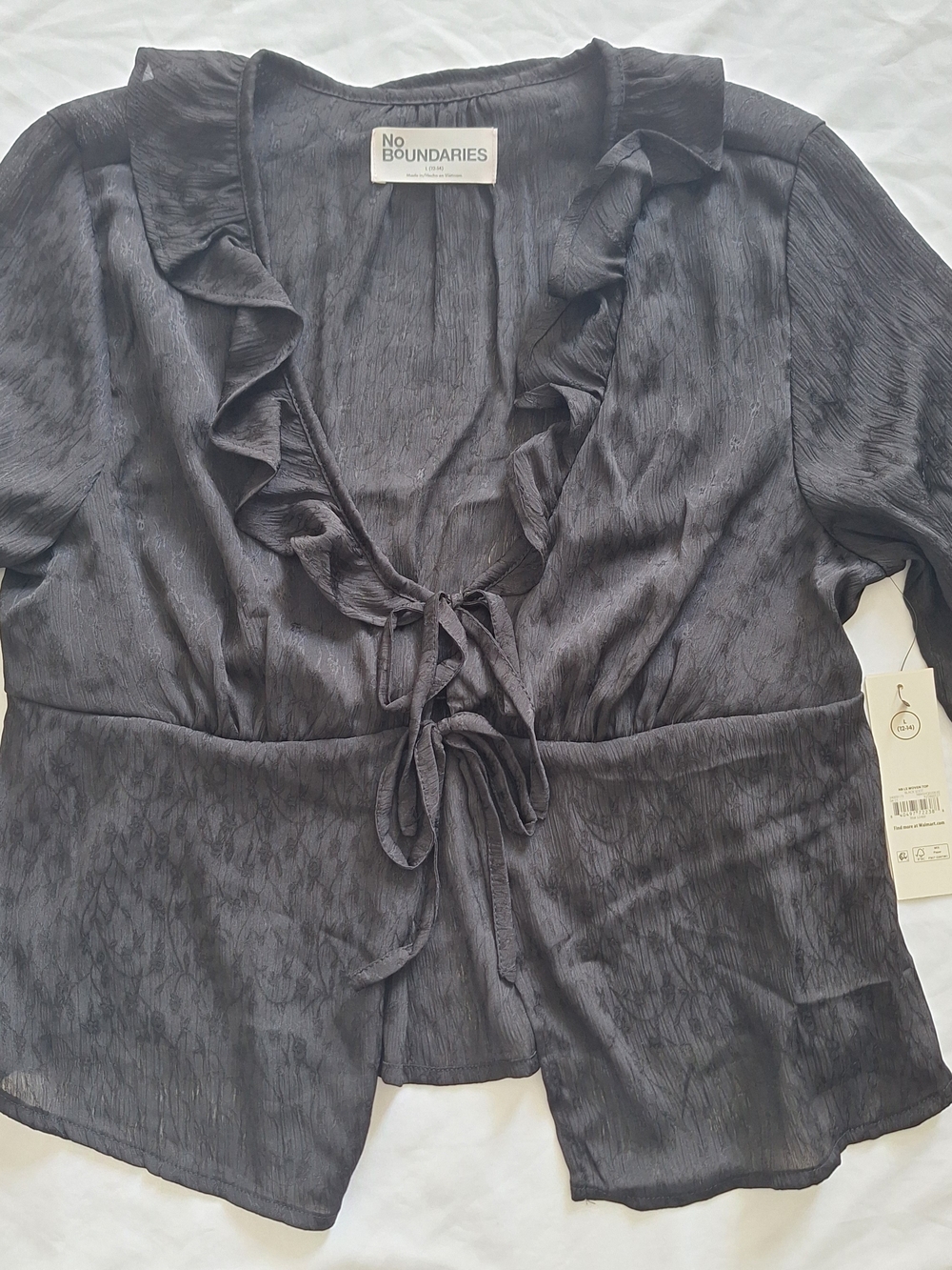 No Boundaries NWT Women' Babydoll Top Size L Cottage Fairycore Glam Black - Picture 5 of 9